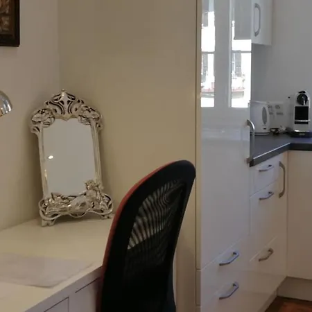 Apartamento Newton - Fuer Business & Laengere Aufenthalte, Nahe Der Schweiz Klettgau