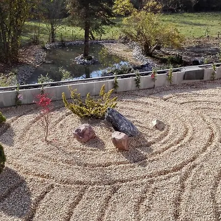 Apartamento Newton - Fuer Business & Laengere Aufenthalte, Nahe Der Schweiz Klettgau